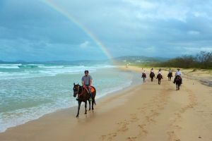 Rainbow Beach Horse Ride - Broome Tourism